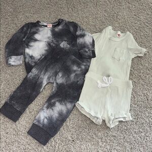 Matching Set in a pale green color and black marble